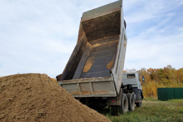 Topsoil Delivery in Fishers