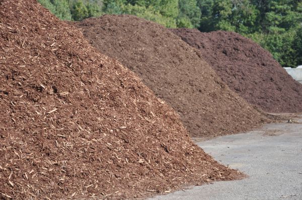 Brown Mulch Delivery in Fishers